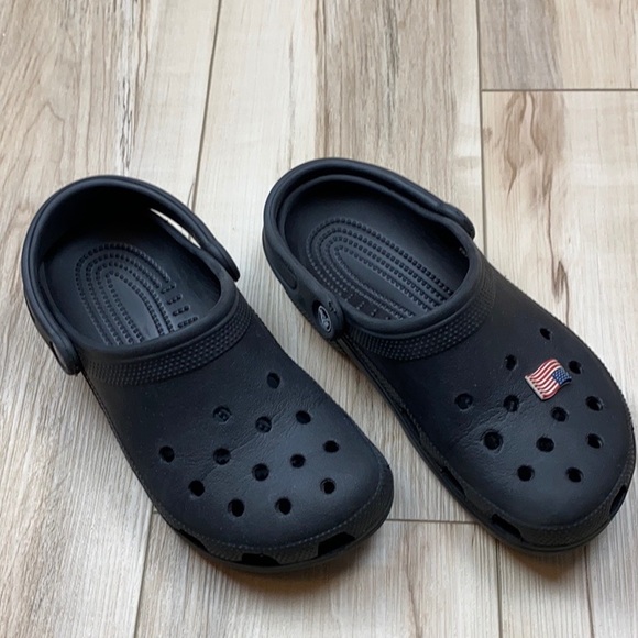 CROCS Shoes - Crocs Black Classic Clogs